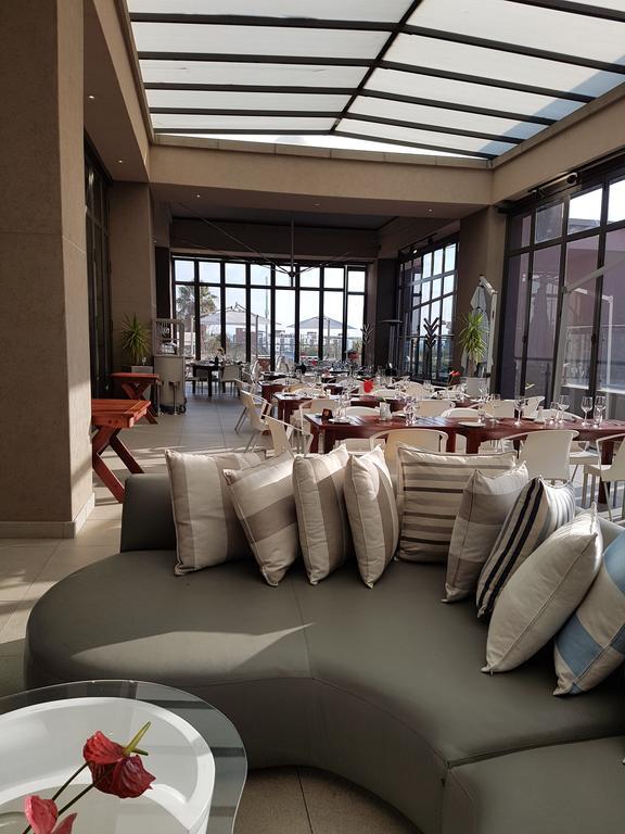 615 Sandton Skye Johannesbourg Extérieur photo