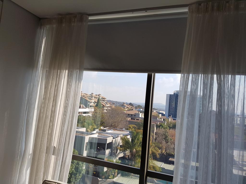 615 Sandton Skye Johannesbourg Extérieur photo