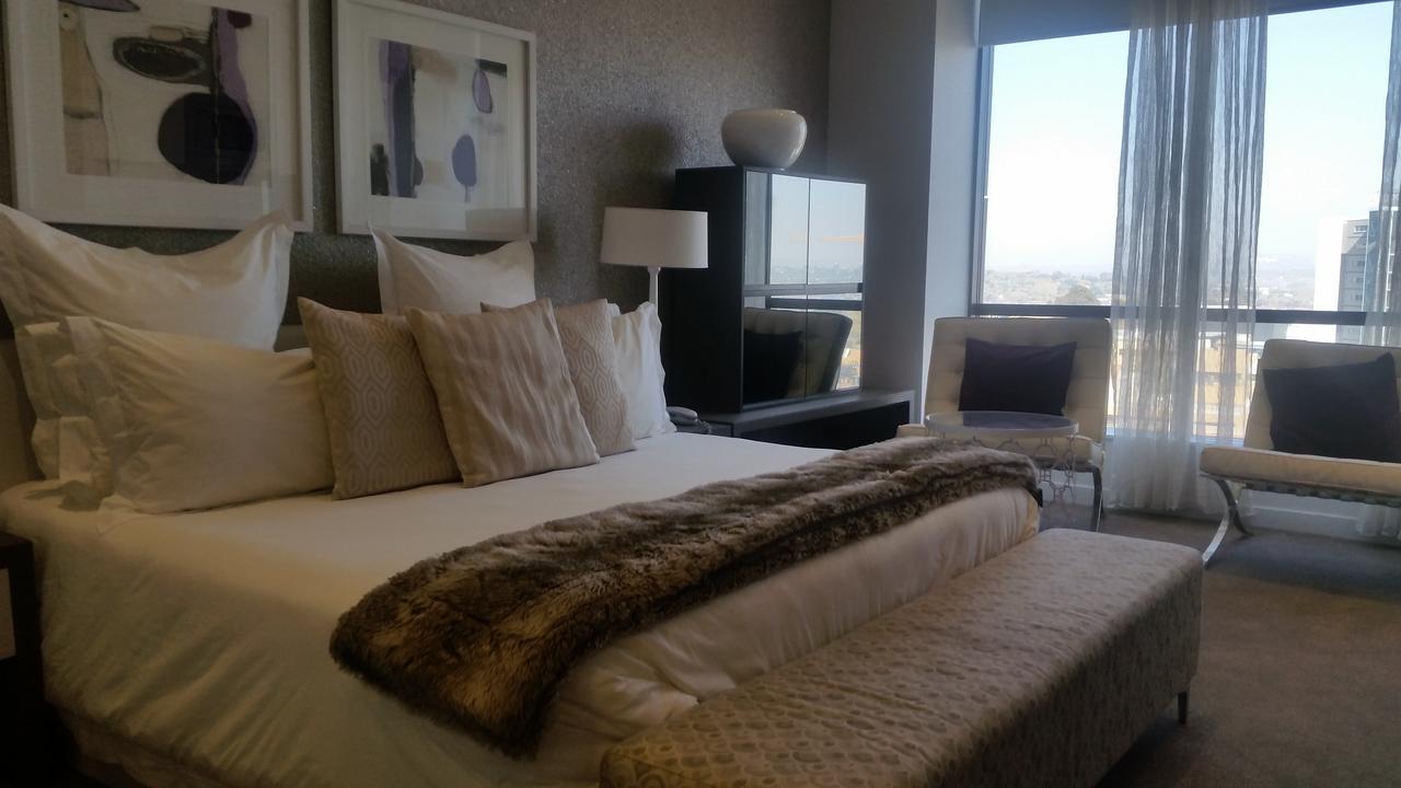 615 Sandton Skye Johannesbourg Extérieur photo
